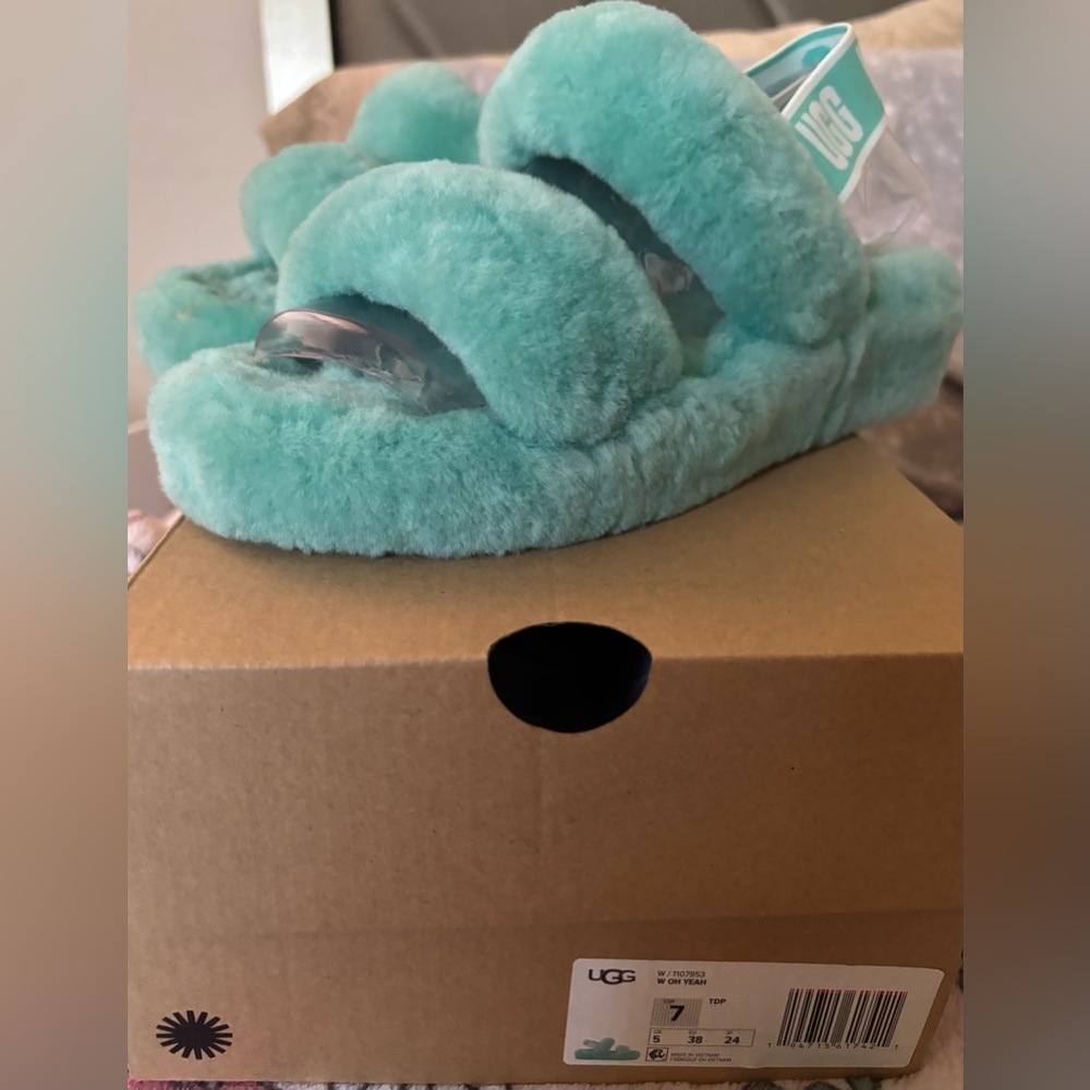 UGG Fluffy Green Slippers